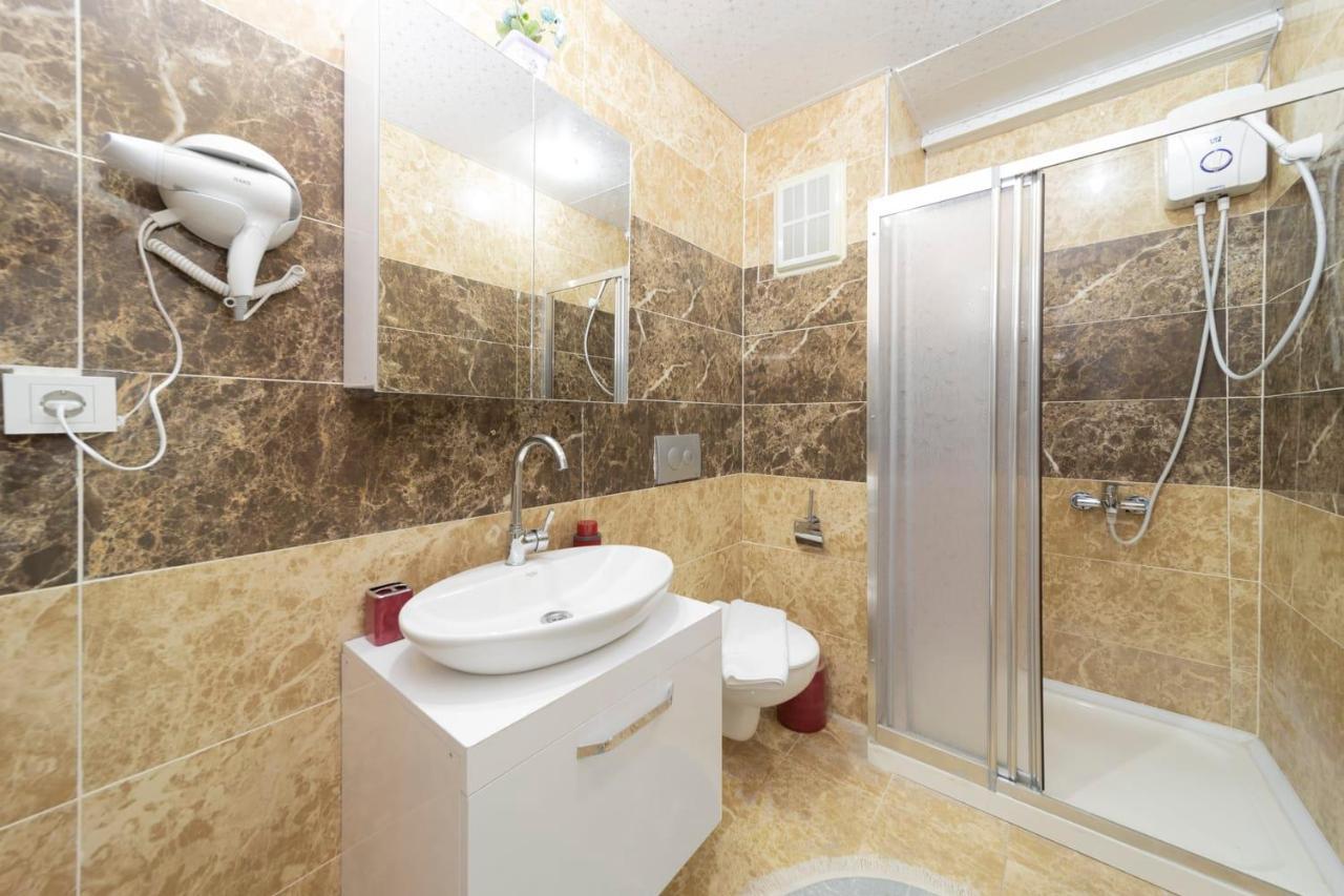 Business-friendly Flat Close To Beach In Konyaalti Apartment *